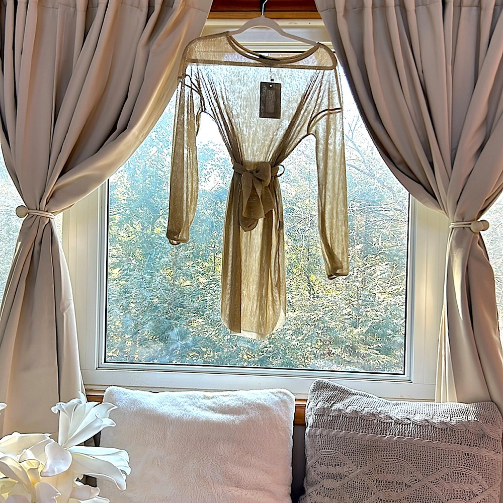 Pretty little thing size 8 gold dress